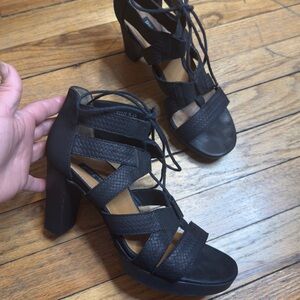 Paul Green Hana gladiator heel sandals size 4.5/7